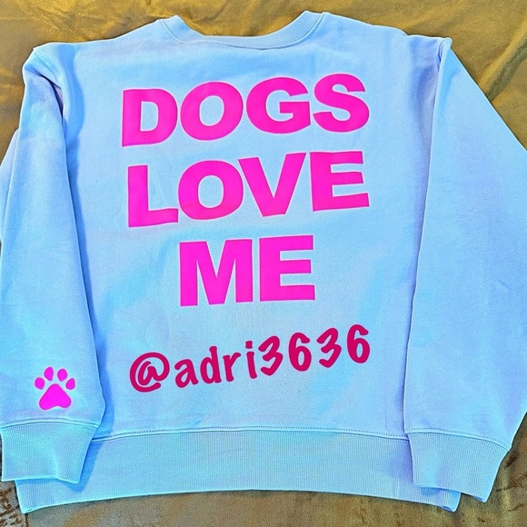 WILDFOX  'Dogs Love Me' Sweatshirt - Picture 7 of 7